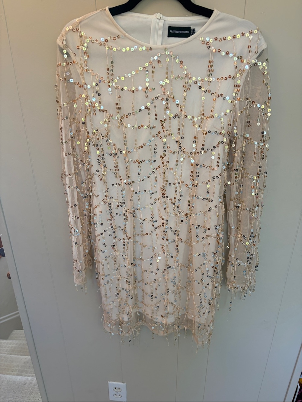PrettyLittleThing  gold sequin dress - Picture 2 of 5